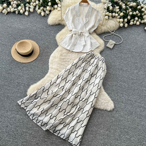 V-neck Top & Print Skirt 2Pcs