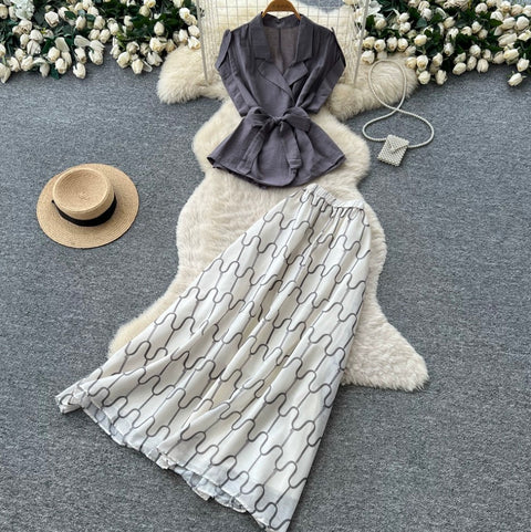 V-neck Top & Print Skirt 2Pcs