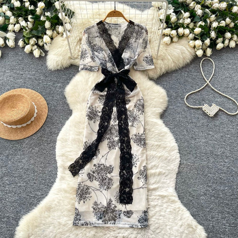 Sexy V-neck Lace Patchwork Dress