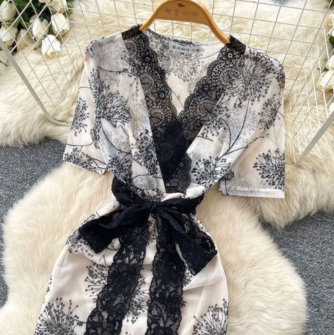Sexy V-neck Lace Patchwork Dress