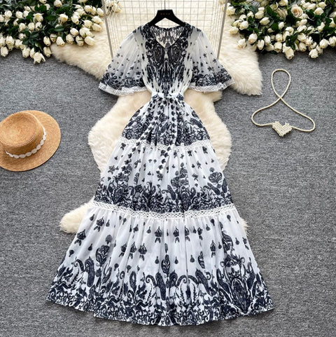 Holiday V-neck Floral Lace Dress