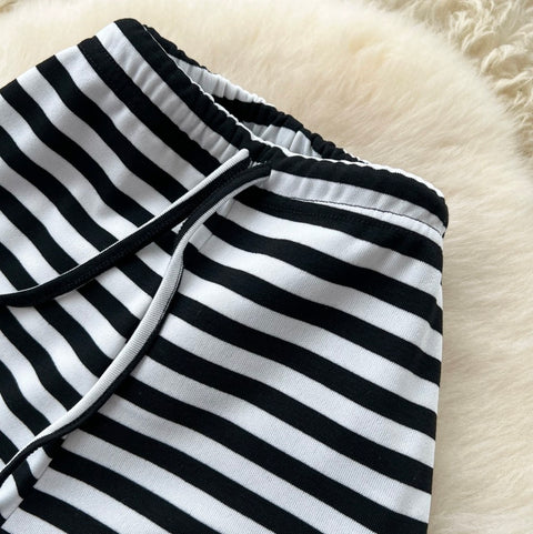 Stretchy Striped Print Flared Pants