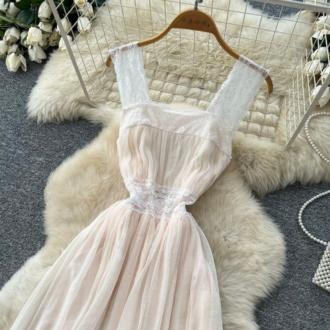 French Style Backless Lace Dress