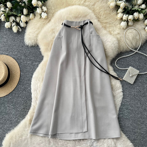 Elegant Pleated Skirt with Belt