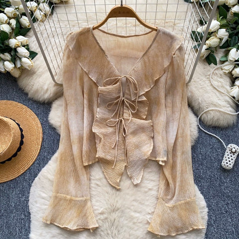 Lace-up V-neck Sunscreen Shirt