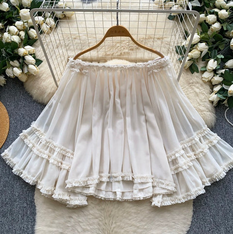 Off-shoulder Ruffled Cake Shirt
