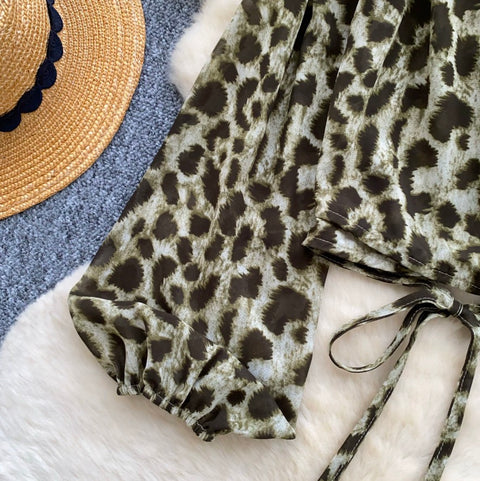 Green Leopard Print Lace-up Shirt