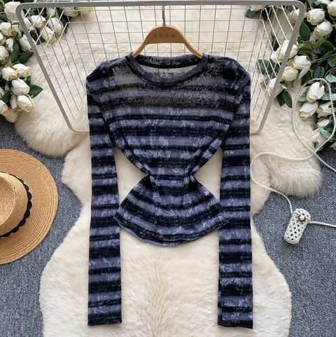 Geometric Pattern Print Slim Top
