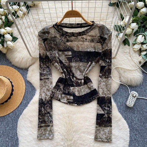 Geometric Pattern Print Slim Top
