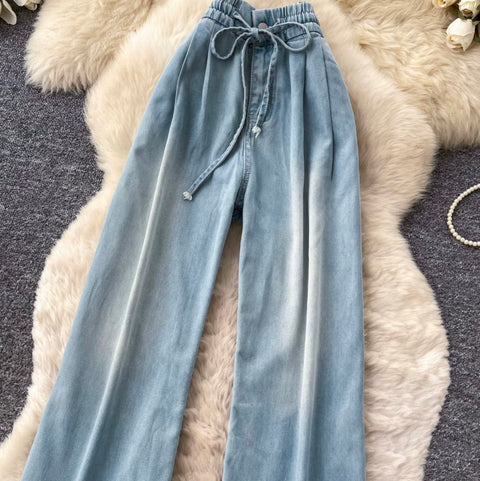 High-waist Light Blue Jeans