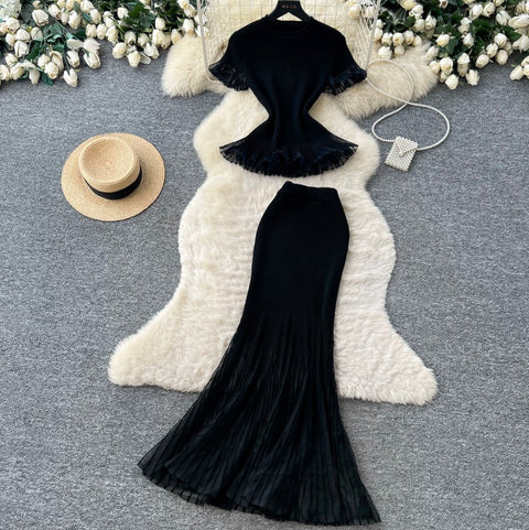 Ruffled Knitwear & Slim Skirt 2Pcs