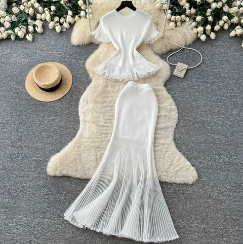 Ruffled Knitwear & Slim Skirt 2Pcs