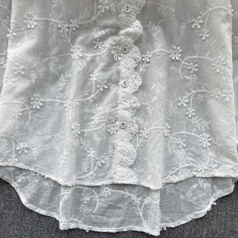 Petal Sleeve Embroidery Lace Blouse