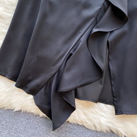 Suit Collar Ruffled Black Dress