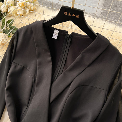 Faux Two-pieces Patchwork Black Dress