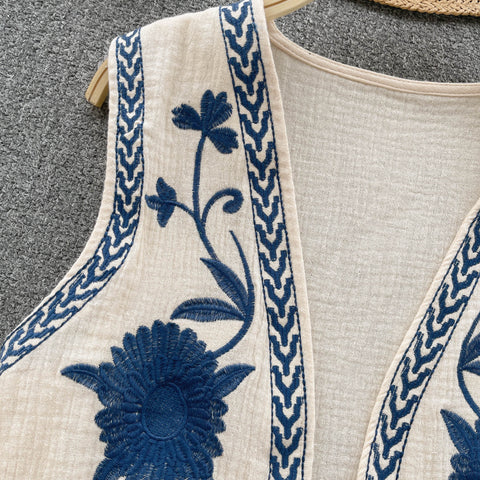 Ethnic Style Embroidery Sleeveless Cardigan