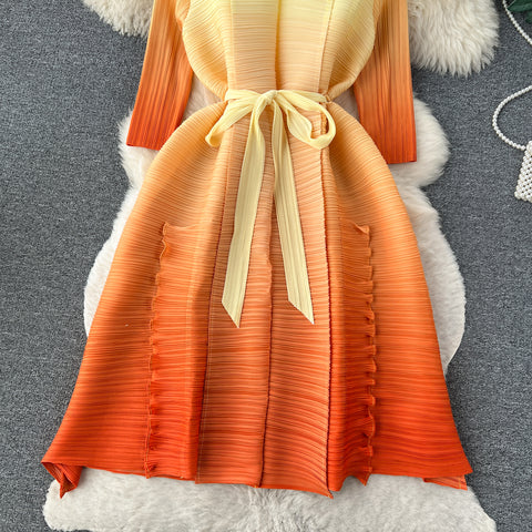 Gradient Color Lace-up Pleated Dress