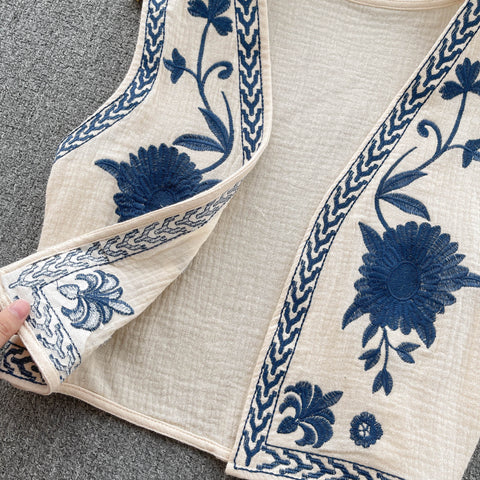 Ethnic Style Embroidery Sleeveless Cardigan