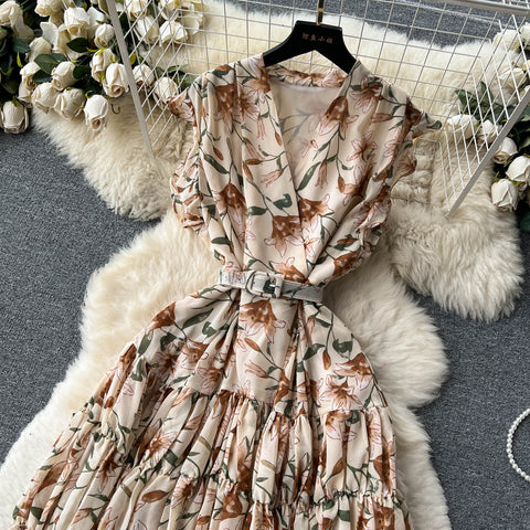 Vintage V-neck Sleeveless Floral Dress