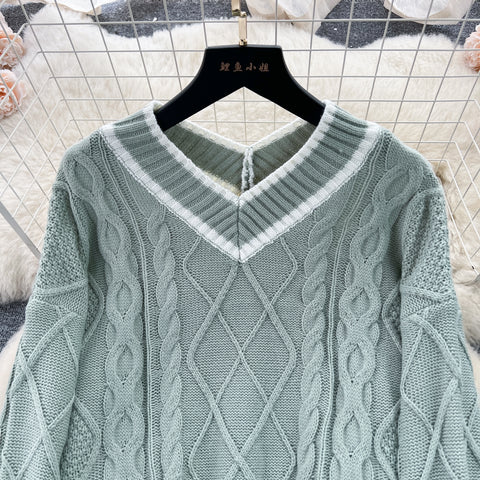 Twist-knitting Sweater&Fishtail Skirt 2Pcs