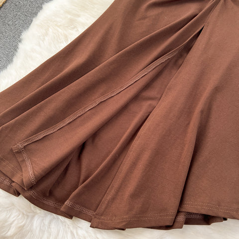 Solid Color Hip-wrapping Fishtail Skirt