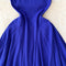 Solid Color Waist-slimming Pleated Dress
