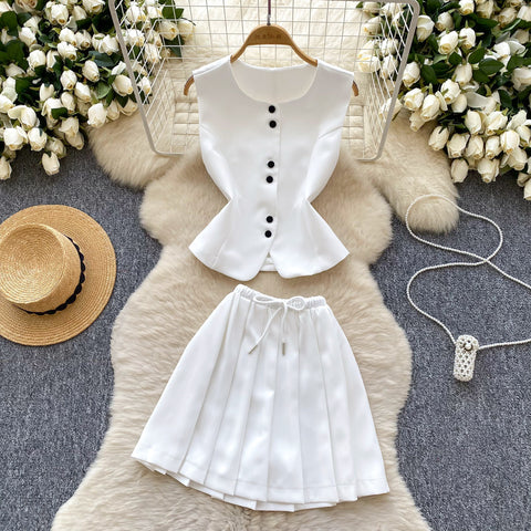 Crew Neck Vest & Pleated Skirt 2Pcs