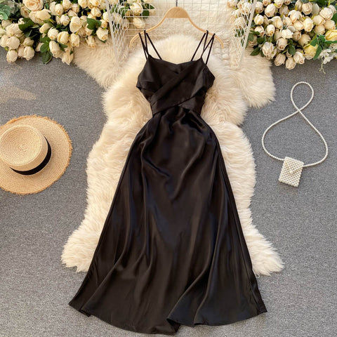 Elegant Crisscross V-Neck Evening Dress