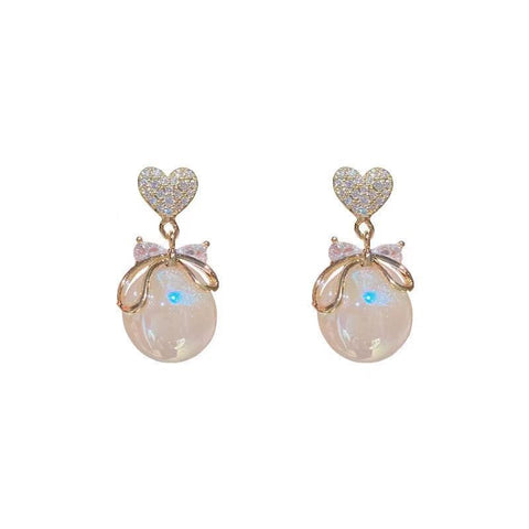 New Wave Wild Love Pearl Earrings