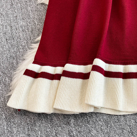 Bow Embroidered Pleated Knitted Dress