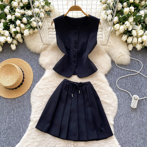 Crew Neck Vest & Pleated Skirt 2Pcs