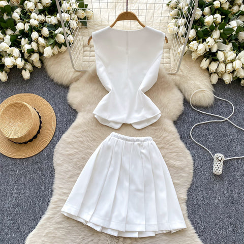 Crew Neck Vest & Pleated Skirt 2Pcs