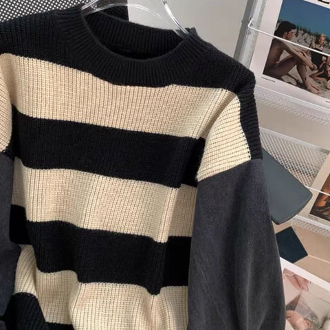 Loose-fit Denim Sleeve Stripe Sweater