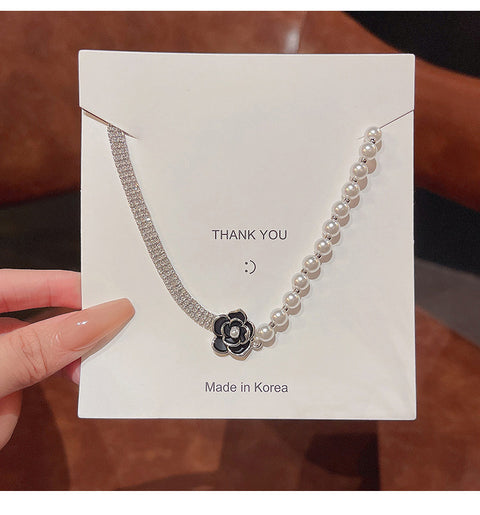 Camellia Asymmetric Design Collarbone Chain