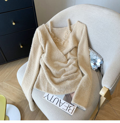 Faux Two-pieces Lace Floral Knitwear