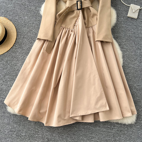 Suit Collar V-neck Pleated Dress