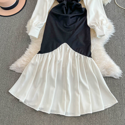 Square Neckline Black&White Fishtail Dress