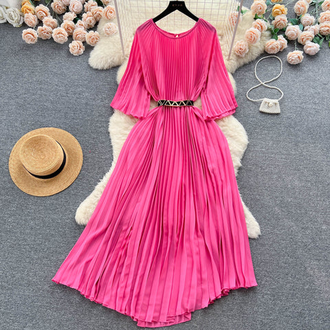 Elegant Round Collar Pleated Dress