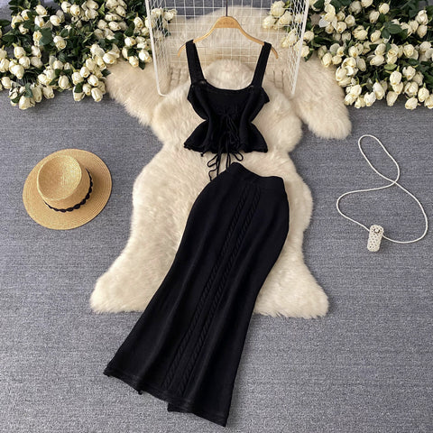Hollowed Camisole&Fishtail Skirt Knitted 2Pcs
