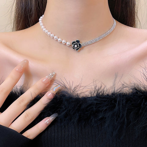 Camellia Asymmetric Design Collarbone Chain