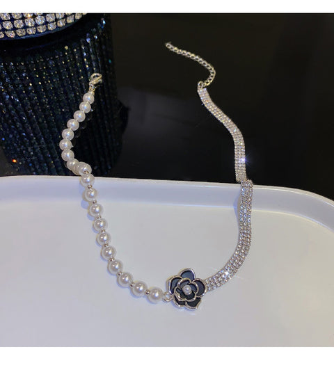 Camellia Asymmetric Design Collarbone Chain