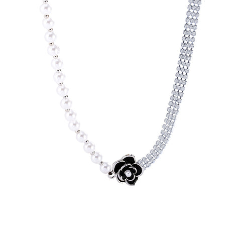 Camellia Asymmetric Design Collarbone Chain