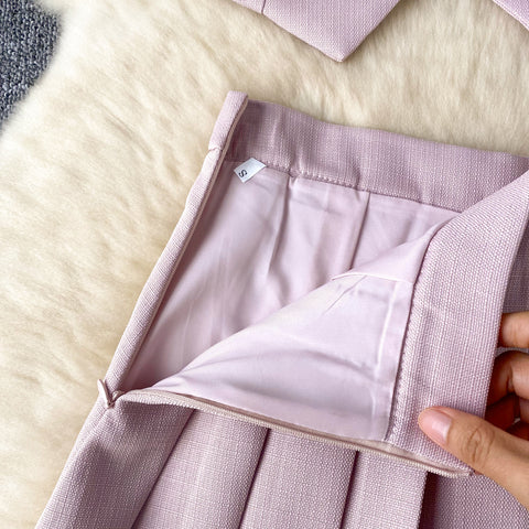 Single-breasted Vest&Pleated Skirt 2Pcs