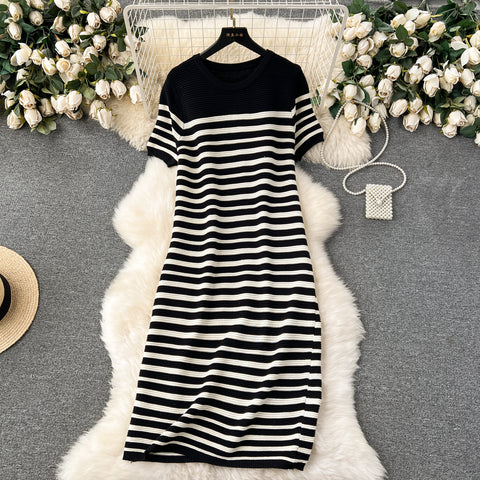 Color-block Striped Loose Knitted Dress