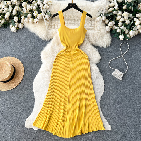 Solid Color Slim-fitting Knitted Dress