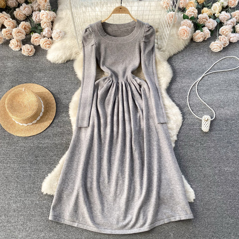 Simple Design Crew Neck Knitted Dress