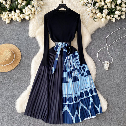 Lace-up Printed Pleated Knitted Dress