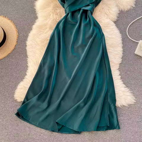 Elegant Crisscross V-Neck Evening Dress