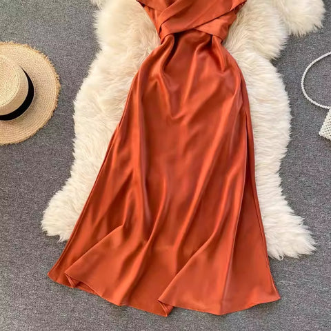 Elegant Crisscross V-Neck Evening Dress