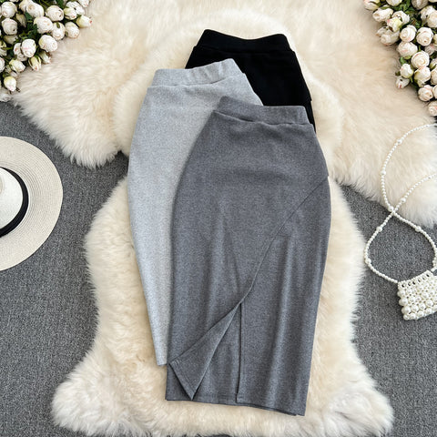 High-waisted Low Slit Hip-wrapping Skirt